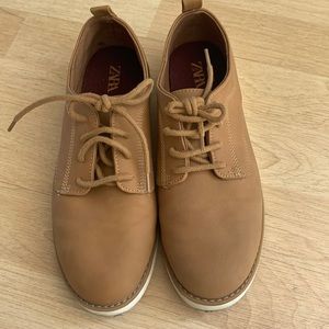 Zara Kids Boys tan shoes in size 36 (6).